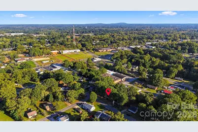 203 W 21st Street, Newton, NC 28658 - Photo 31