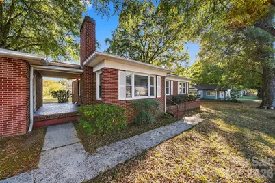 203 W 21st Street, Newton, NC 28658 - Photo 19