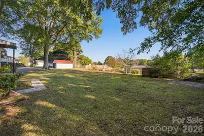 203 W 21st Street, Newton, NC 28658 - Photo 25