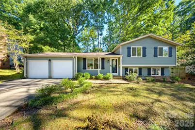 6901 Rollingridge Drive, Charlotte, NC 28211 - Photo 1