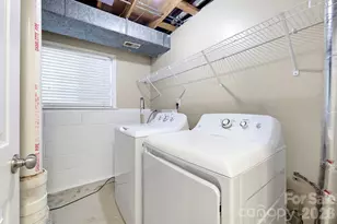 6901 Rollingridge Dr, Charlotte, NC 28211 - Photo 23