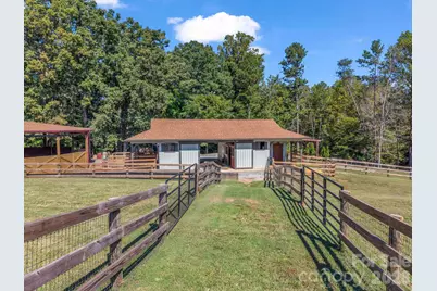 401 Over Hill Drive, Tryon, NC 28782 - Photo 31