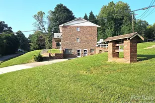 1906 Old Spartanburg Rd, Hendersonville, NC 28792 - Photo 13