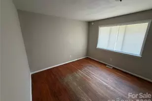 205 Glenrock Dr, Charlotte, NC 28217 - Photo 3