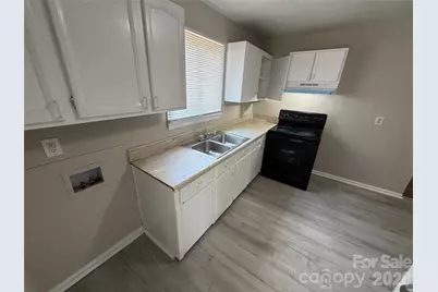205 Glenrock Drive, Charlotte, NC 28217 - Photo 5