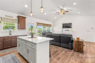124 Tranquility Ln, Harmony, NC 28634 - Photo 11