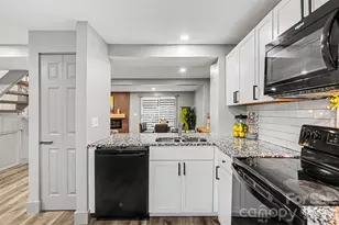 7304 Pebblestone Dr, Charlotte, NC 28212 - Photo 13