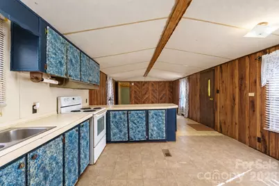 2495 Harding Road, Connelly Springs, NC 28612 - Photo 15