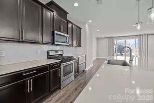 3204 Moss Ln, Charlotte, NC 28206 - Photo 13