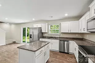 310 Kingsford Dr, Stanley, NC 28164 - Photo 17