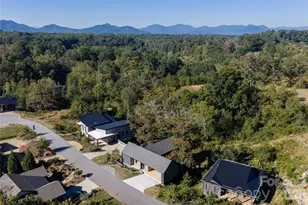 511 Wilma Dykeman Trl, Asheville, NC 28804 - Photo 17