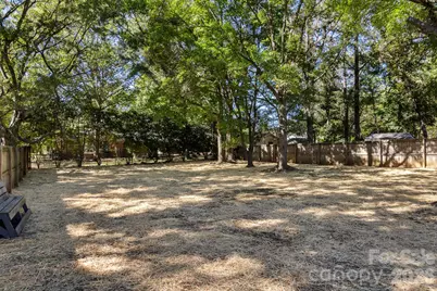 7607 Eastbourne Road, Charlotte, NC 28227 - Photo 43