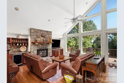 1 Meadow Ridge Lane, Hendersonville, NC 28739 - Photo 3
