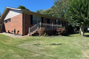 133 Kings Dr, Forest City, NC 28043 - Photo 1
