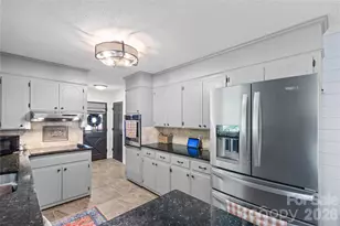 197 Floyd Rd, Kershaw, SC 29067 - Photo 15