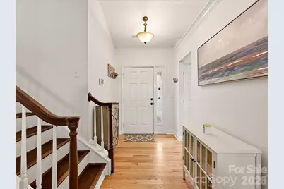 6701 Sweetfield Drive, Charlotte, NC 28269 - Photo 3