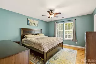 6701 Sweetfield Dr, Charlotte, NC 28269 - Photo 15