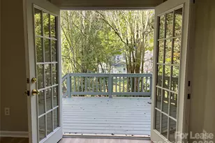 5830 Stone Bluff Ct, Charlotte, NC 28214 - Photo 5
