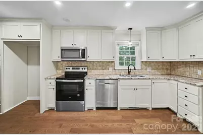 304 Gregory Road, Statesville, NC 28677 - Photo 15
