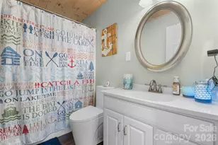 291 N Hughes Blvd, Hickory, NC 28601 - Photo 15