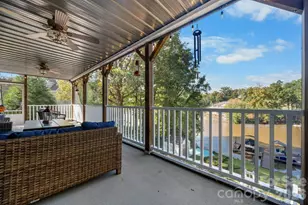 291 N Hughes Blvd, Hickory, NC 28601 - Photo 17