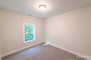 8807 Crestwood Dr, Mount Pleasant, NC 28124 - Photo 15