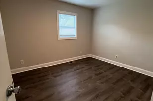 608 Peaceful Glen Rd, Charlotte, NC 28273 - Photo 7