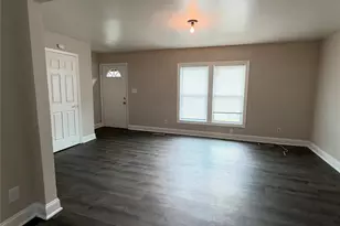 608 Peaceful Glen Rd, Charlotte, NC 28273 - Photo 3