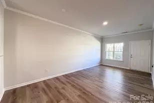 13927 Singleleaf Lane, Charlotte, NC 28278 - Photo 3