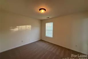 6734 Chieftain Dr, Charlotte, NC 28216 - Photo 21