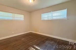 350 Waycross Dr, Charlotte, NC 28214 - Photo 7
