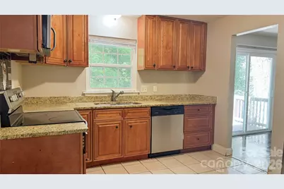 350 Waycross Drive, Charlotte, NC 28214 - Photo 5