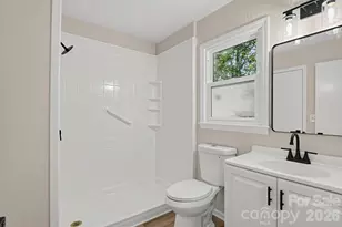 8500 Othello Pl, Charlotte, NC 28227 - Photo 13