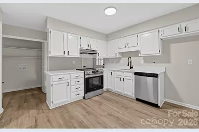 8500 Othello Place, Charlotte, NC 28227 - Photo 7