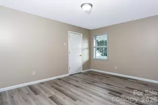 7215 Hwy 421 Hwy N, Vilas, NC 28692 - Photo 25