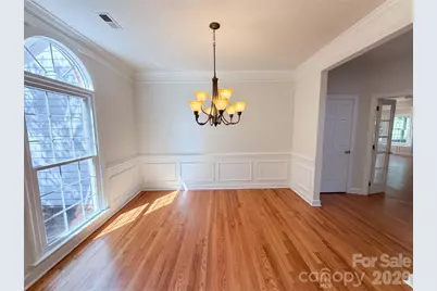 5609 Fairvista Drive, Charlotte, NC 28269 - Photo 9