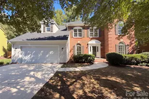 5609 Fairvista Dr, Charlotte, NC 28269 - Photo 1