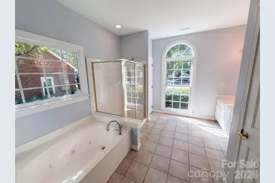 5609 Fairvista Drive, Charlotte, NC 28269 - Photo 13