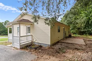 140 Clara Dr, Statesville, NC 28677 - Photo 15