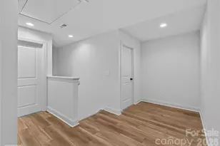 8425 Old Plank Rd, Charlotte, NC 28216 - Photo 11