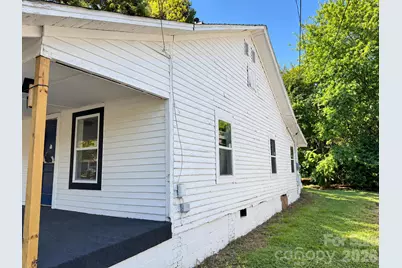 930 4th Street, Statesville, NC 28677 - Photo 3