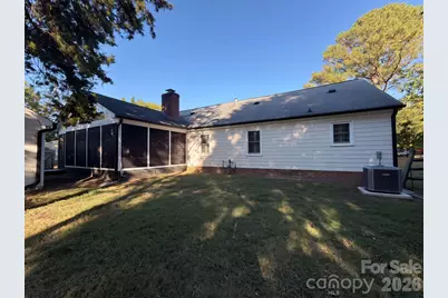 4704 Benridge Lane, Charlotte, NC 28226 - Photo 5