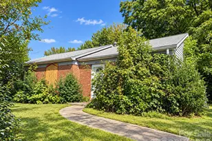 2636 Dalecrest Dr, Charlotte, NC 28269 - Photo 1