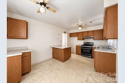 2636 Dalecrest Drive, Charlotte, NC 28269 - Photo 7