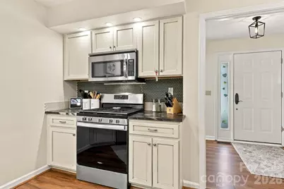 6 Pebble Beach Court, Etowah, NC 28729 - Photo 7