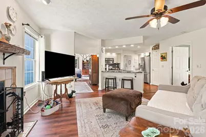 6 Pebble Beach Court, Etowah, NC 28729 - Photo 5