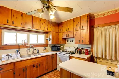 44 B Street, East Flat Rock, NC 28726 - Photo 3