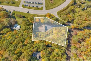 573 Watauga St, Newland, NC 28657 - Photo 5