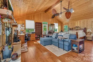 573 Watauga St, Newland, NC 28657 - Photo 29