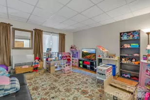 573 Watauga St, Newland, NC 28657 - Photo 35